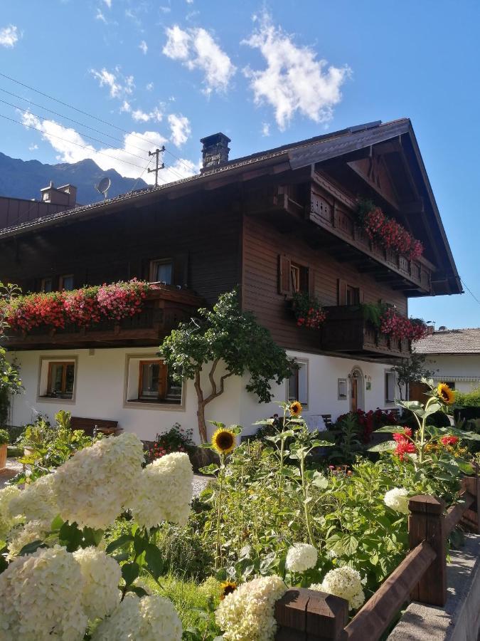 Haus Stefan Villa Langenfeld Bagian luar foto