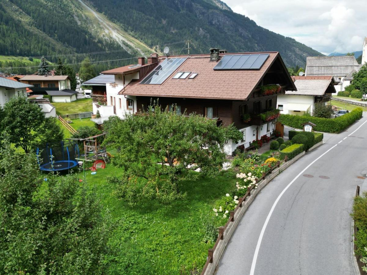 Haus Stefan Villa Langenfeld Bagian luar foto