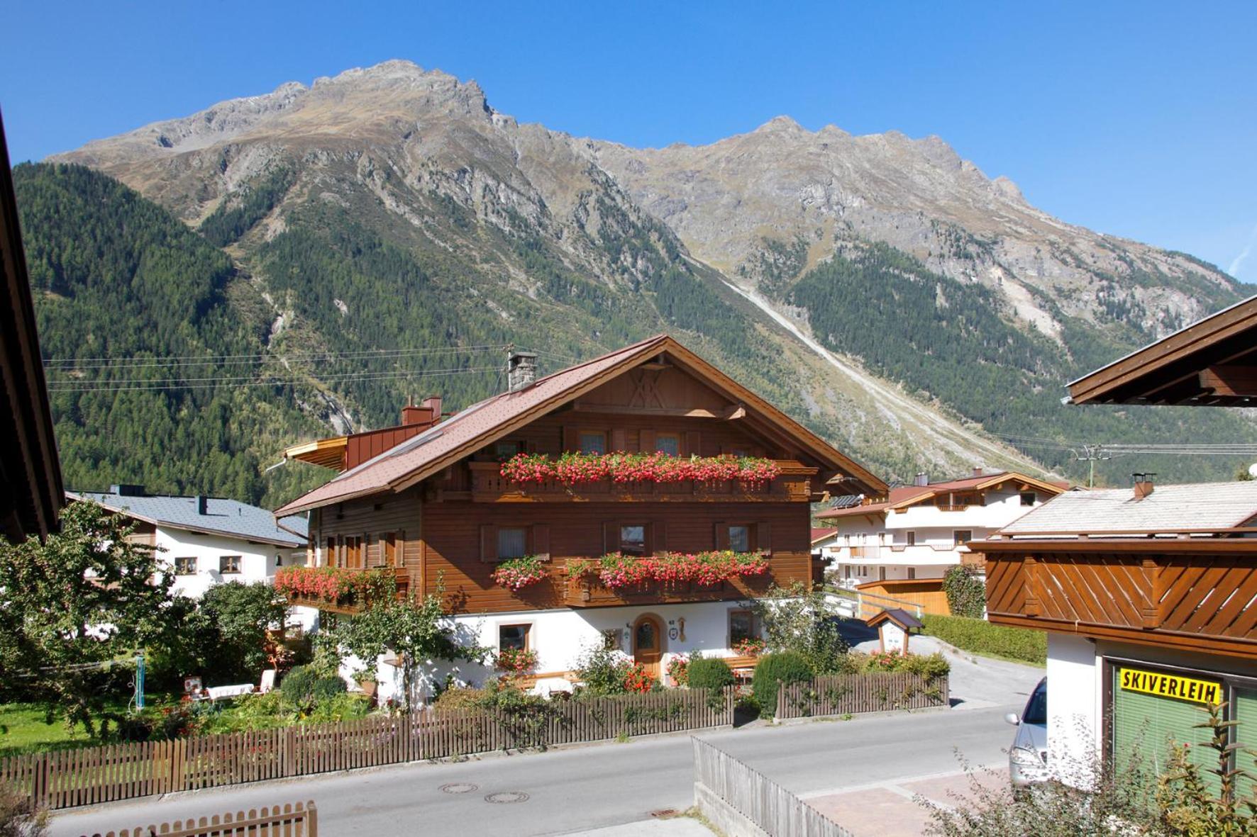 Haus Stefan Villa Langenfeld Bagian luar foto